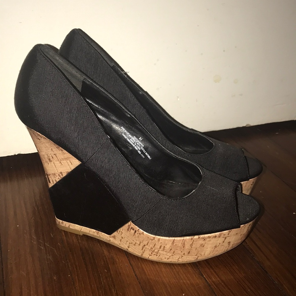 Peep-toe Mossimo Wedges